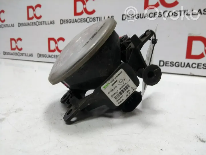 Dacia Duster Fendinebbia anteriore 89208692