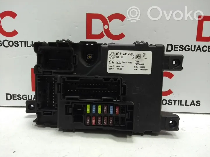 Fiat Grande Punto Fuse module 00517817590