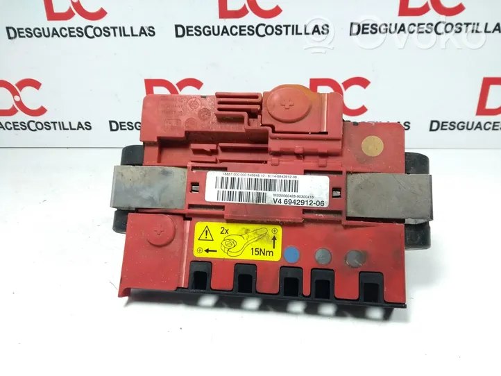 BMW 1 E82 E88 Fuse module 61146942912