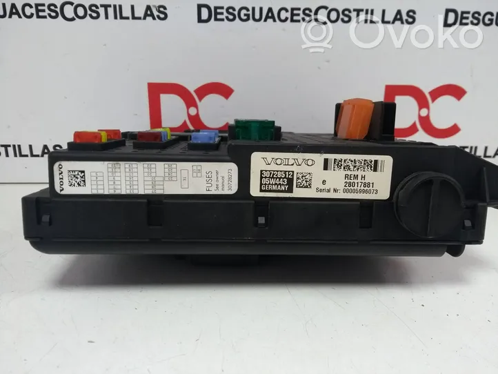 Volvo XC90 Module de fusibles 30728512