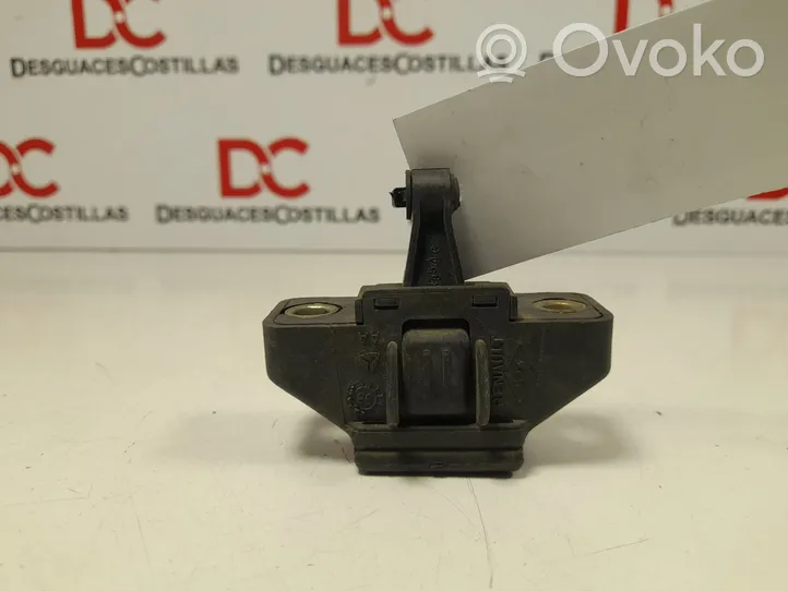 Renault Megane I Tailgate lock latch 