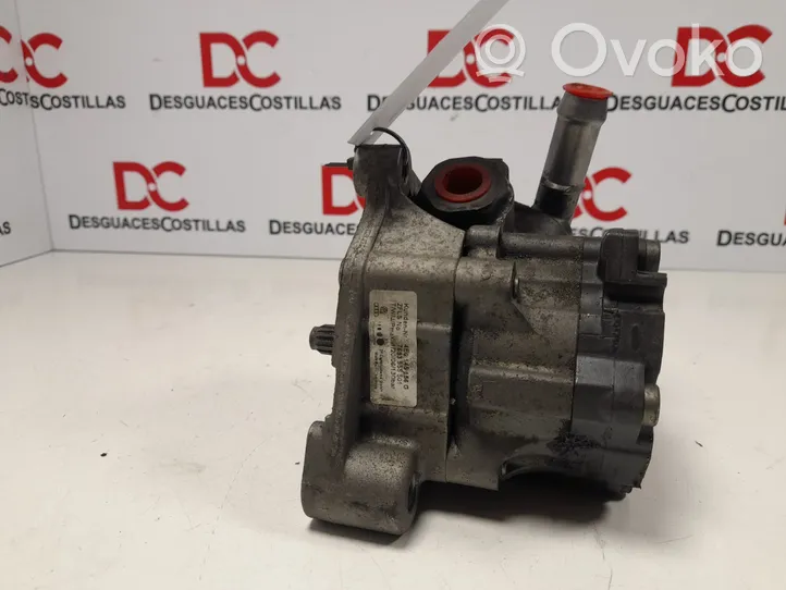 Audi A8 S8 D3 4E Ohjaustehostimen pumppu 4E0145156G