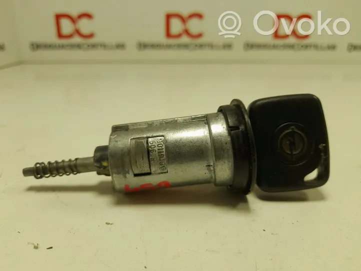 Opel Astra F Ignition lock 90119099