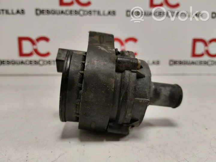 Mercedes-Benz E W211 Pompa dell’acqua A2118350028