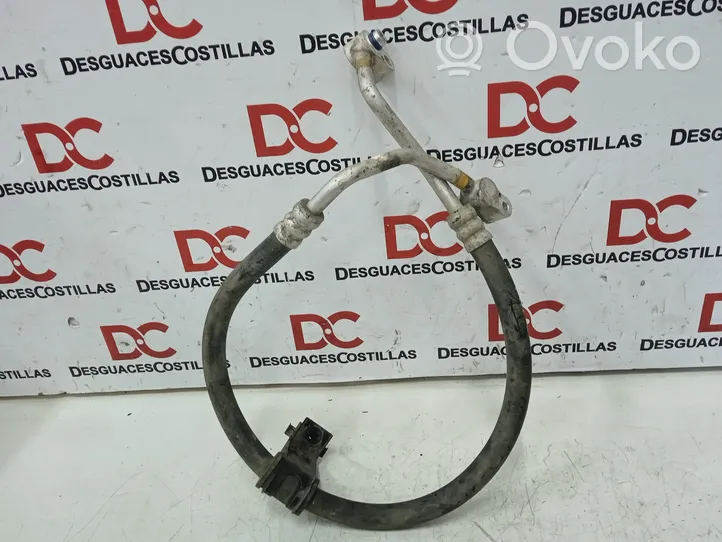 KIA Carnival Autres pièces de clim 0K56E61463