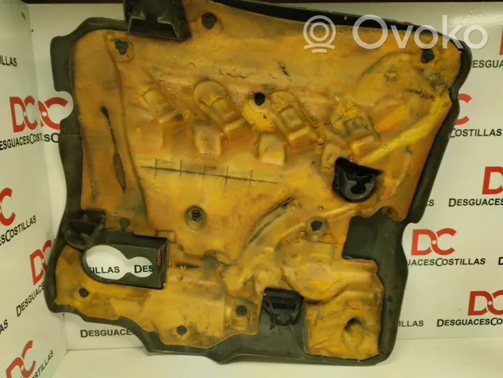 Citroen C5 Variklio dangtis (apdaila) 9657955780