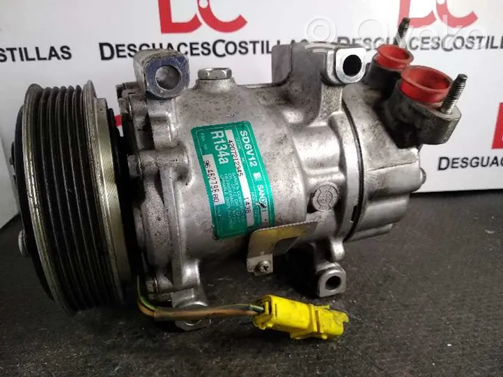 Peugeot 206+ Ilmastointilaitteen kompressorin pumppu (A/C) 9646279880