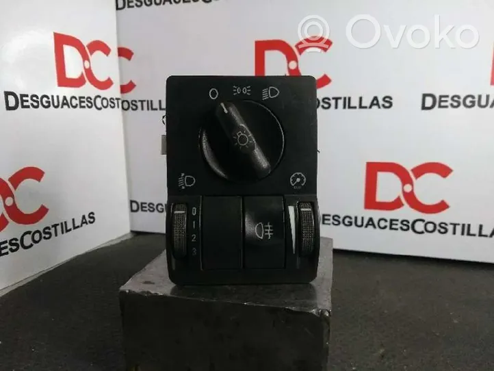 Opel Combo C Light switch 9116613