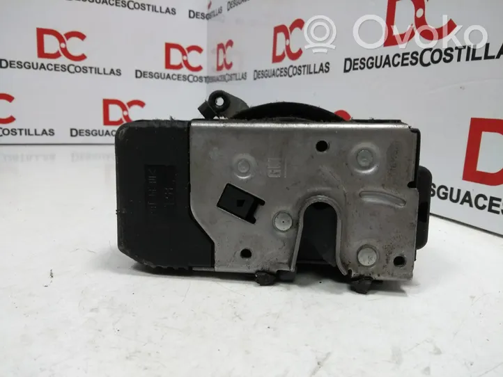 Renault Trafic II (X83) Serrure 8200042171