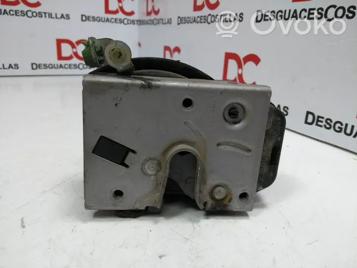 Opel Corsa C Front door lock 24434883