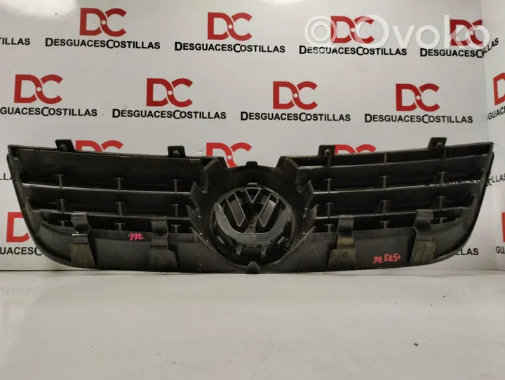 Volkswagen Polo Atrapa chłodnicy / Grill 1T0853601