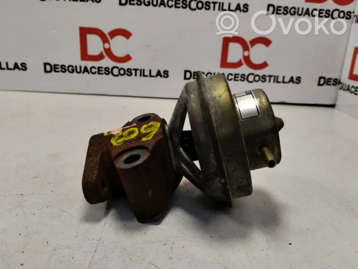 Nissan Primera EGR valve 147107J800