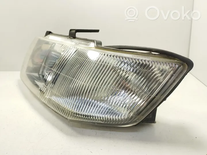 Mitsubishi Space Wagon Headlight/headlamp MR508551