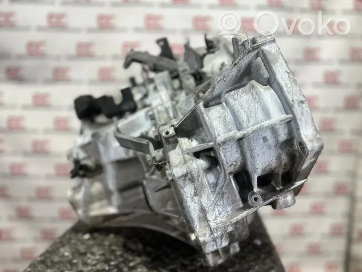 Renault Koleos I Manual 5 speed gearbox ND8001