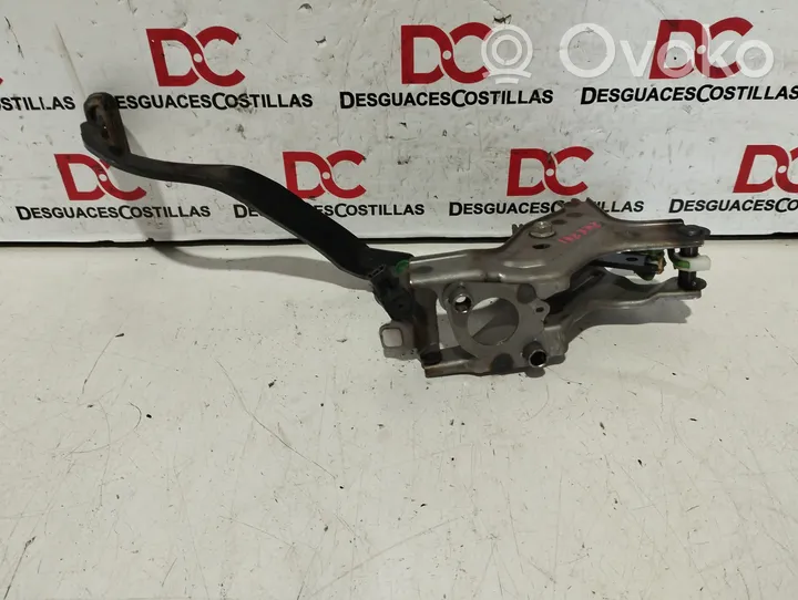 Toyota Verso Pedal de embrague 313010F090