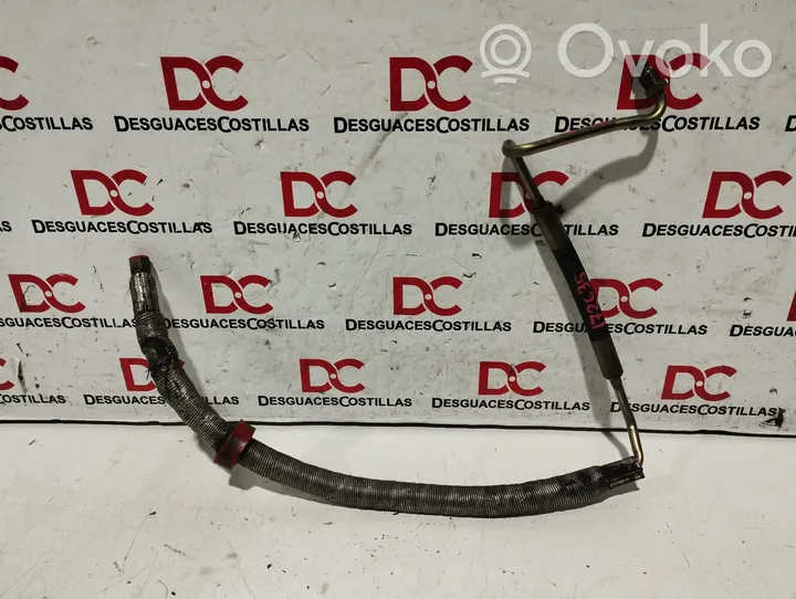 Mercedes-Benz S W220 Power steering hose/pipe/line A2204665381