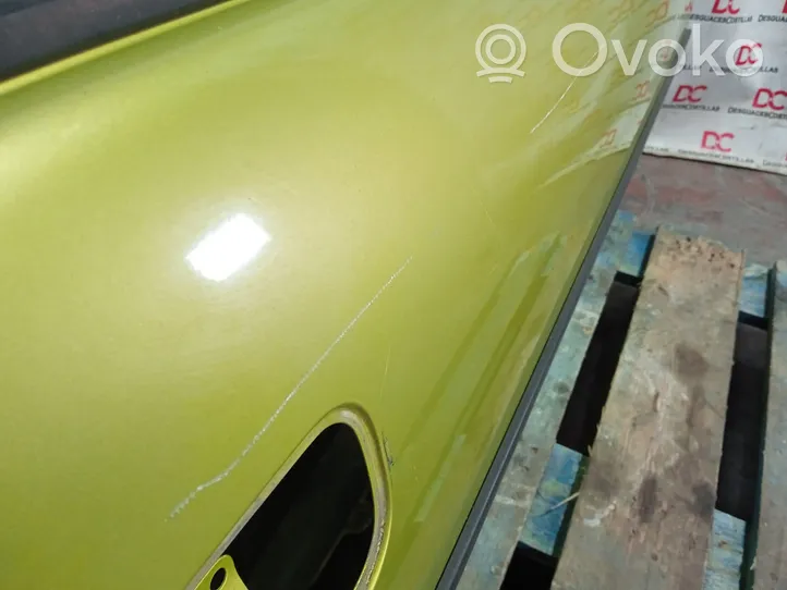 Opel Corsa B Drzwi przednie 90484574