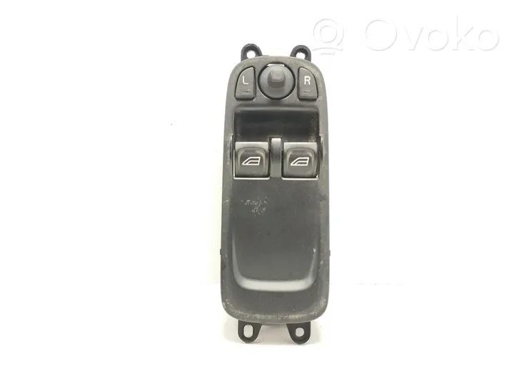 Volvo C30 Electric window control switch 30773208