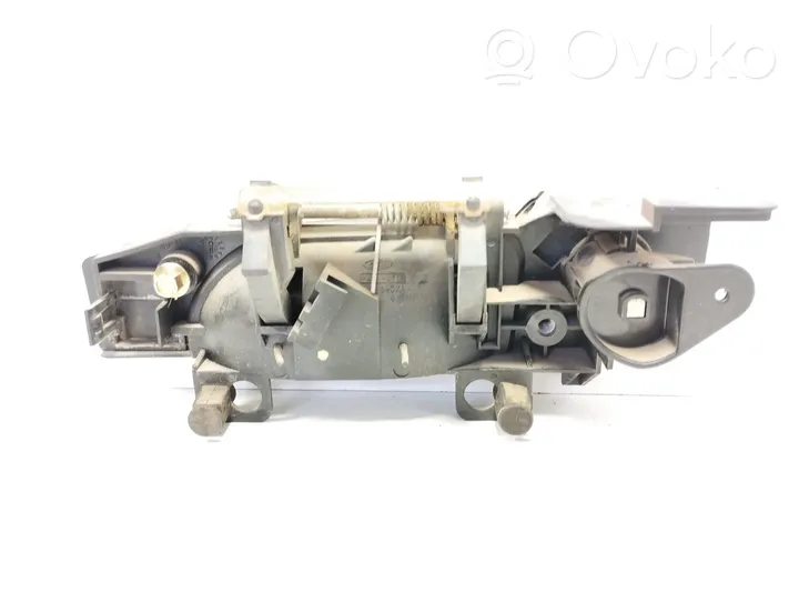 Ford Mondeo MK I Türgriff Türöffner vorne 93BBF22400A