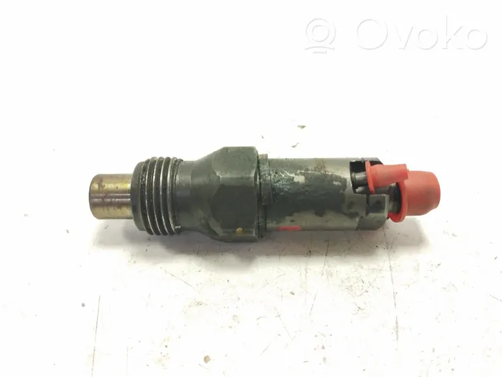 Renault Megane I Fuel injector LCR6735406H