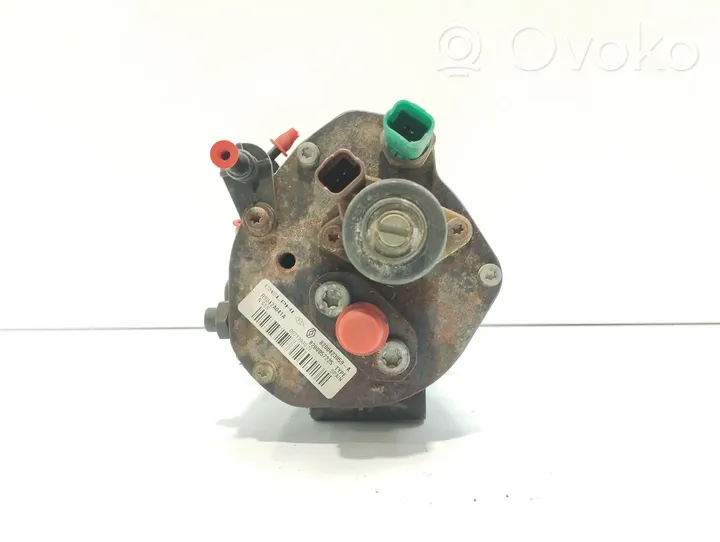 Renault Kangoo I Pompe d'injection de carburant à haute pression R9042A014A