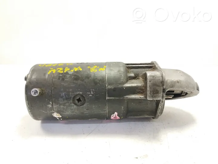 Mercedes-Benz E W124 Starter motor 6611513701