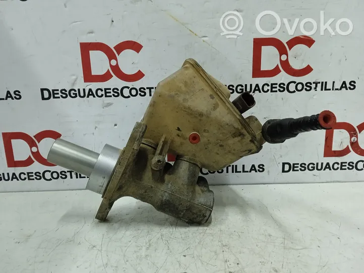 Peugeot Partner Cilindro del sistema frenante 9654002180