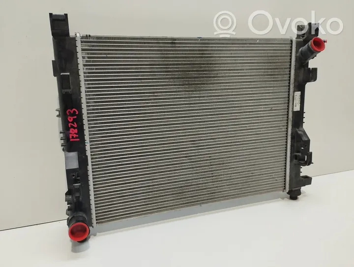 Renault Clio IV Radiateur de refroidissement 21410B680A