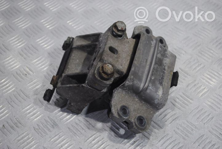 Volkswagen Golf V Supporto di montaggio scatola del cambio 1K0199111D