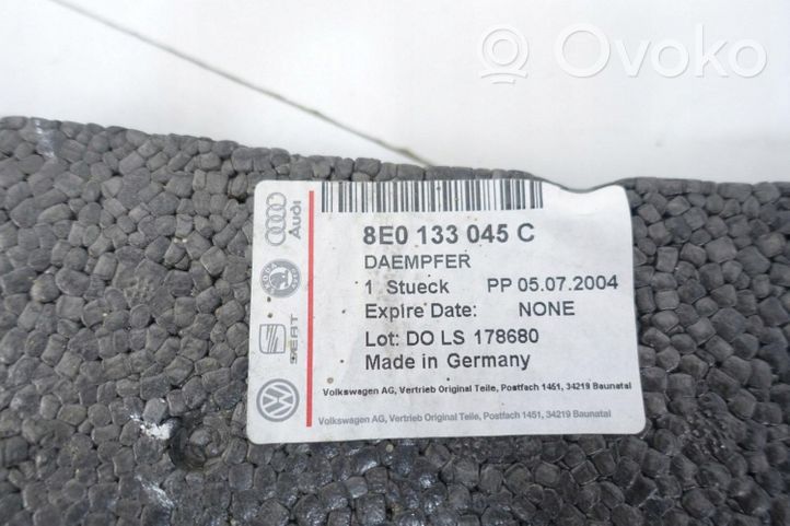 Audi A4 S4 B6 8E 8H Wygłuszenie / Pianka błotnika przedniego 8E0133045C ABSORBER WYGŁU