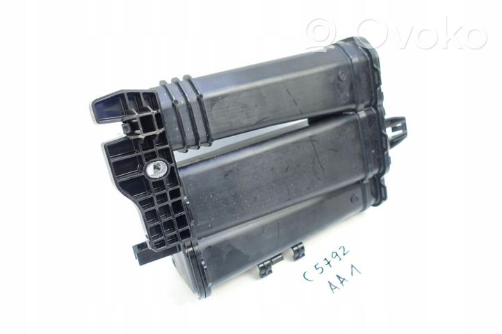Volkswagen Polo II 86C 2F Active carbon filter fuel vapour canister FILTR WĘGLOWY VW ARONA IB