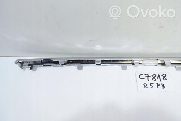 Ford Escort Moulure de pare-chocs avant JX7B-17F010-X LISTWA CHRO
