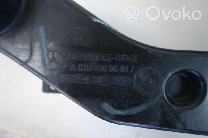 Mercedes-Benz Vito Viano W638 Części i elementy montażowe 