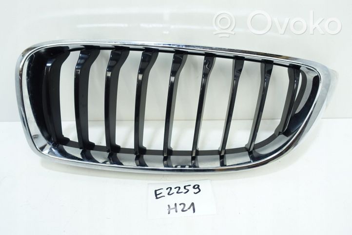 BMW 4 F32 F33 Grille calandre supérieure de pare-chocs avant 