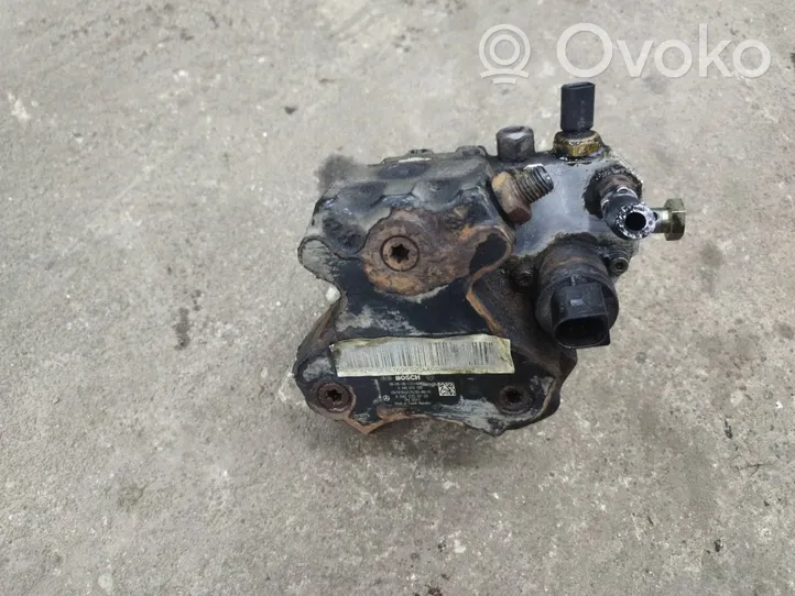 Mercedes-Benz A W169 Polttoaineen ruiskutuksen suurpainepumppu A6400700701