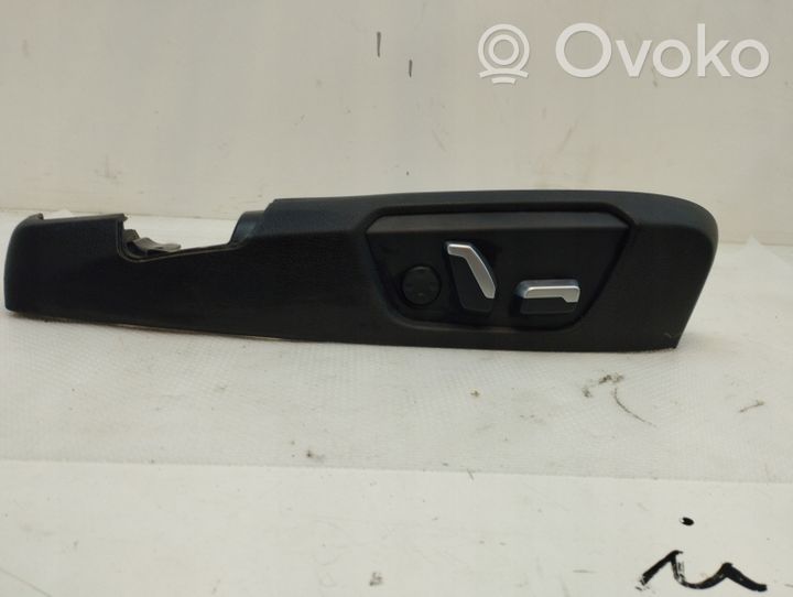 BMW 3 F30 F35 F31 Cornice di rivestimento della regolazione del sedile della portiera anteriore 9382432