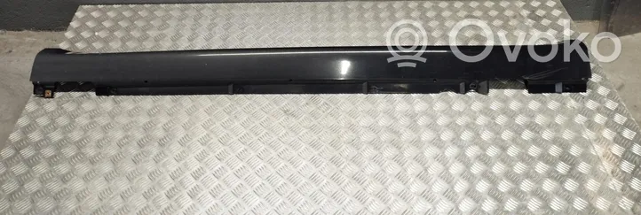 Porsche Macan Front sill (body part) 95B854883A