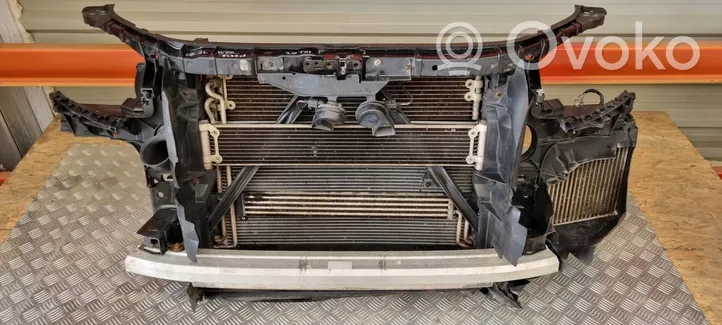 Audi Q7 4L Support de radiateur sur cadre face avant AUDI