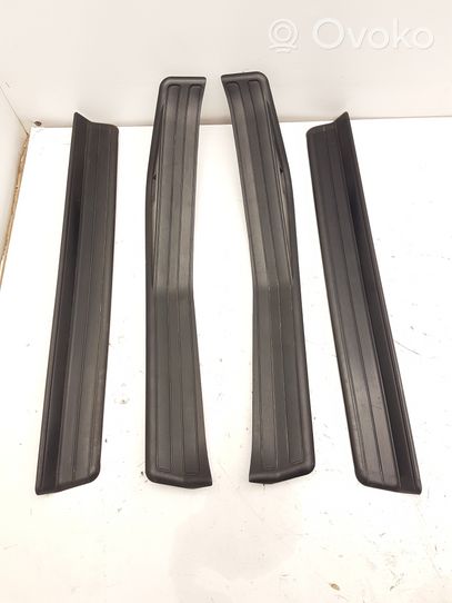 BMW 3 E46 Garniture de protection de seuil intérieur 51478196132