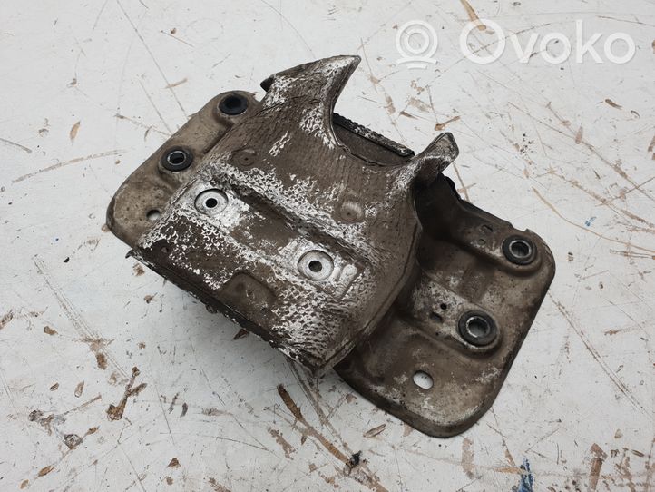 Volvo XC90 Gearbox mounting bracket 