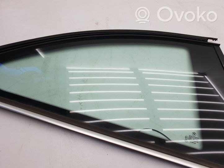 BMW 2 F22 F23 Side middle window/glass 7267910