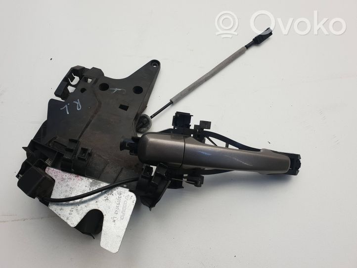 Volvo XC70 Rear door lock 30753742