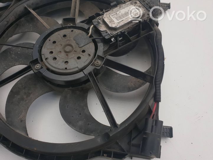 Volvo XC70 Electric radiator cooling fan 30792924