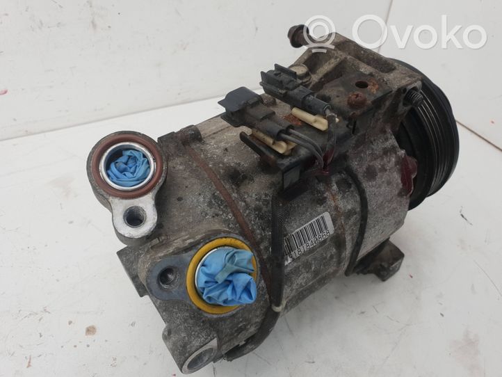 Volvo XC70 Air conditioning (A/C) compressor (pump) 31250519