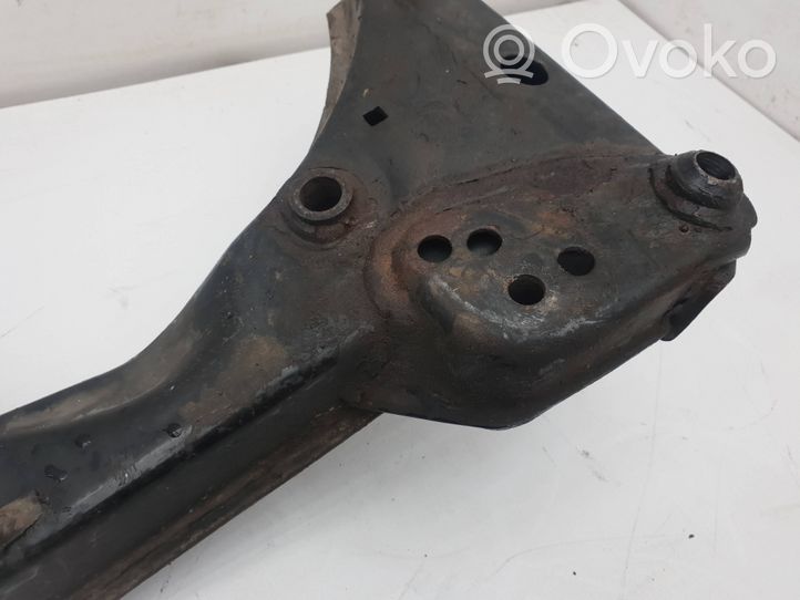 BMW 3 E36 Taka-apurunko 31111096485