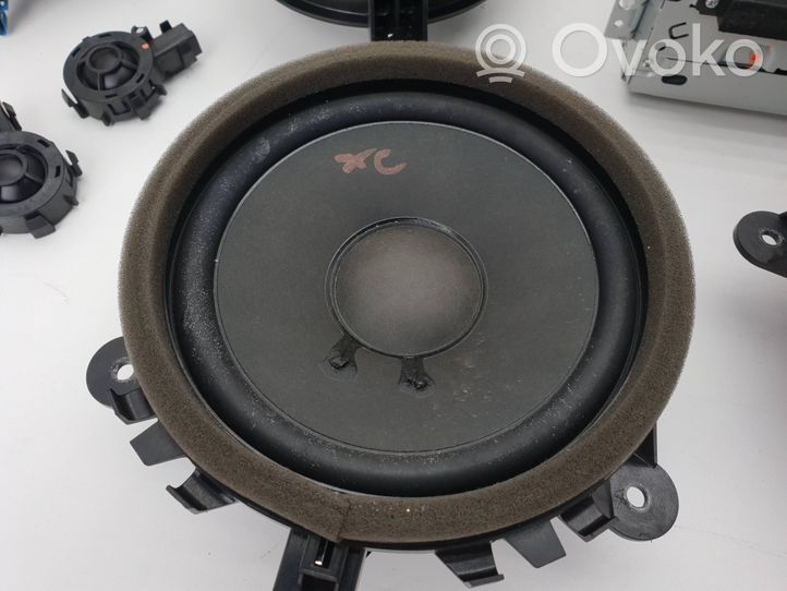 Volvo XC70 Zestaw audio 7G9N18C815BB