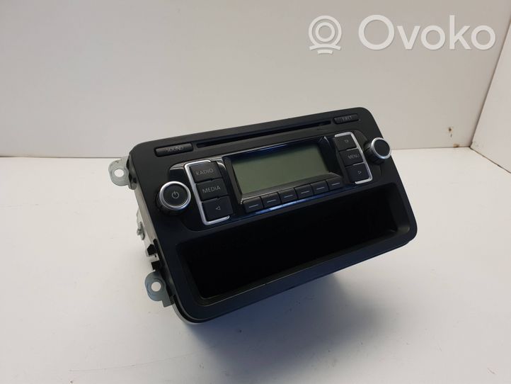 Volkswagen Golf V Connettore ISO universale per autoradio 1K0035156B