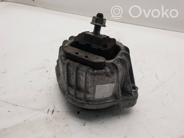 BMW 3 E90 E91 Supporto di montaggio del motore 13981112