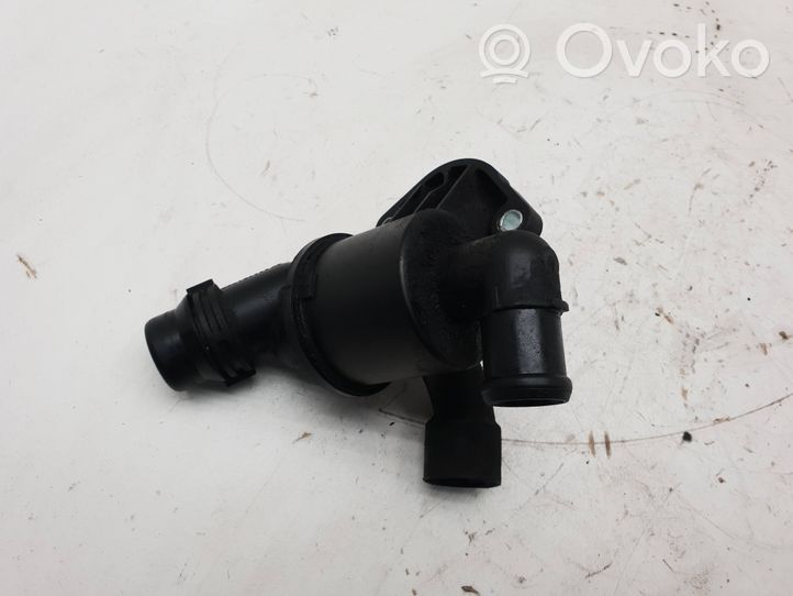 Audi A4 S4 B8 8K Termostato/alloggiamento del termostato 03L121111AD