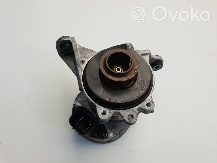 Opel Astra J Pompe de circulation d'eau 203903377